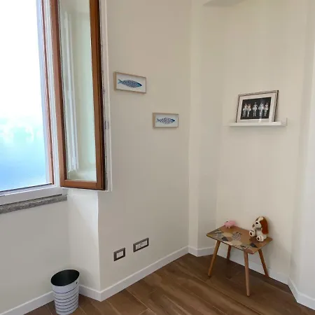 Via Castello, Como, Apartment Brienno