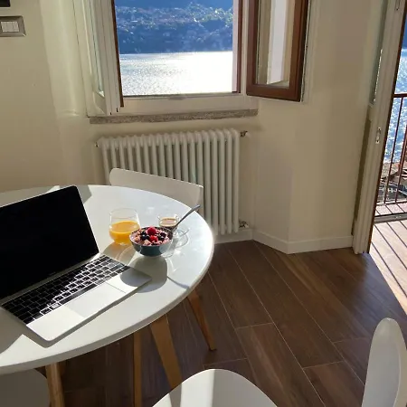 Via Castello, Como, * Brienno