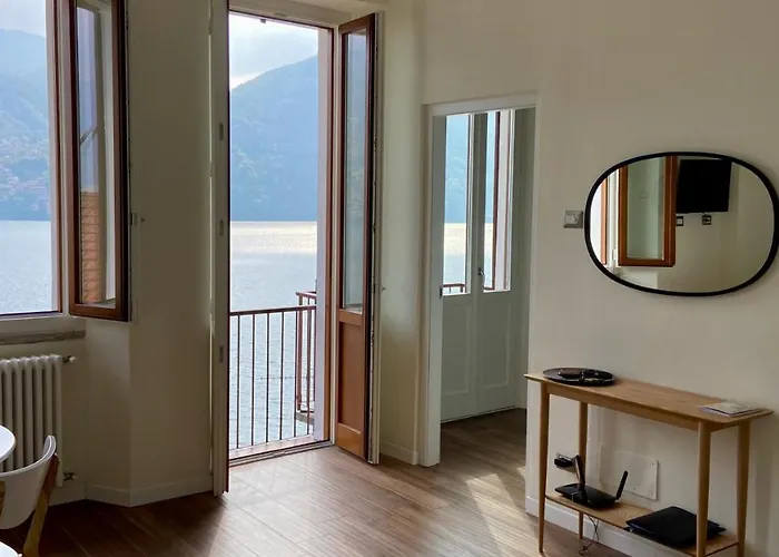 Via Castello, Como, Apartment *